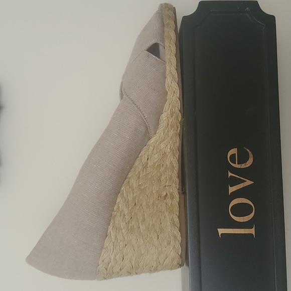 Chaps Espadrille Wedges - Picture 2 of 9